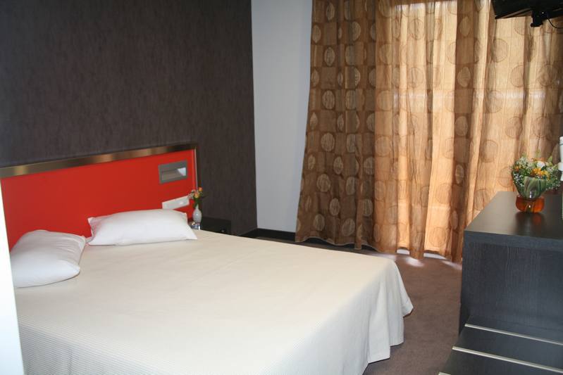 Hotel Des Roses Aten Rum bild